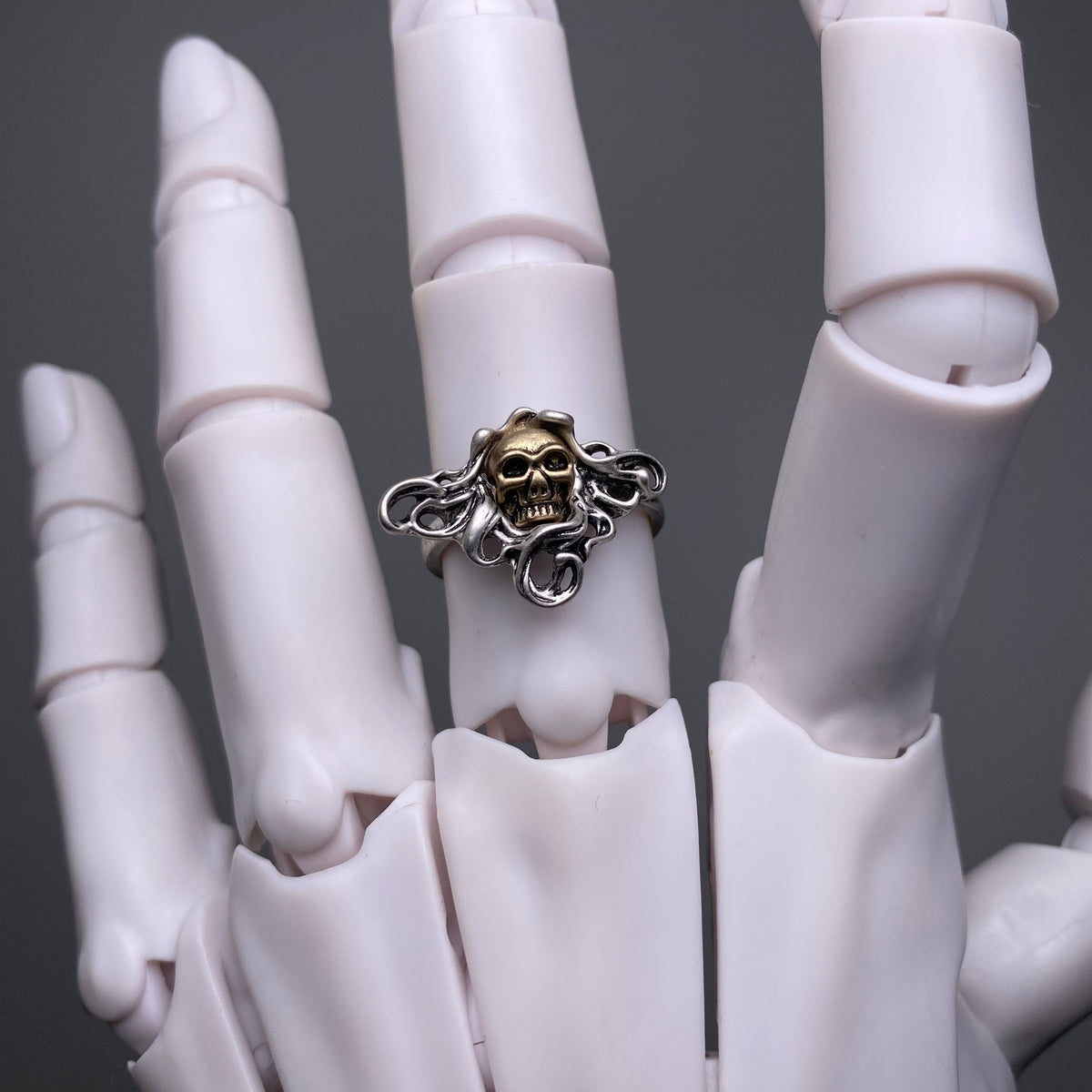 Skullveil